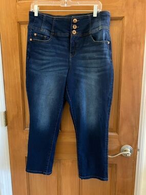 NoBo No Boundaries Corset cropped Jeans. Size 17. 23” (approx) inseam